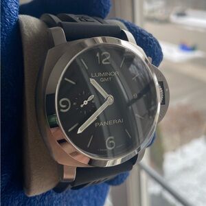 Panerai Luminor GMT 1950 - 44mm